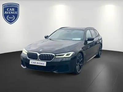 Gebraucht BMW 530 M Sport 286 PS (210 kW) 2023 Black sapphire metallic Kombi