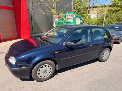 Usata VW Golf III 75 CV (55 kW) 1998 Blu Berlina
