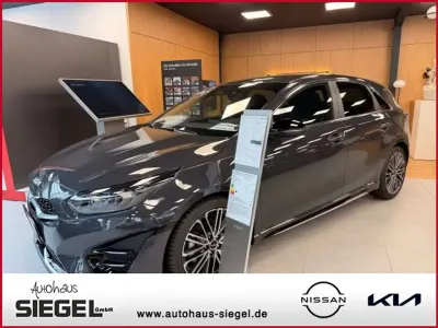 Neu Kia Ceed GT GT-Line 160 PS (117 kW) 2026 Grau Kleinwagen