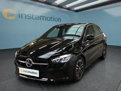Gebraucht Mercedes B220 190 PS (139 kW) 2025 Schwarz Kleinwagen