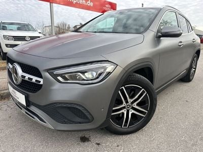 Mercedes GLA220