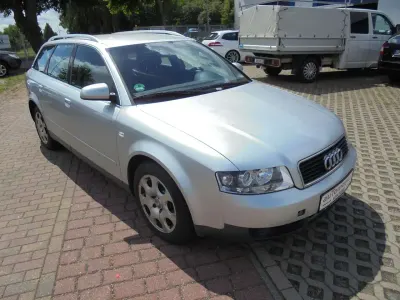 Gebraucht Audi A4 102 PS (75 kW) 2002 Silber Kombi