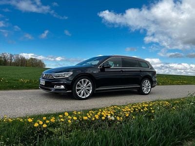 Gebraucht VW Passat R-line 190 PS (139 kW) 2015 Schwarz Kombi