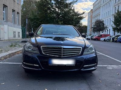 Blau Gebraucht 2012 Mercedes C220 Limousine | 8.900 € (Fairer Preis)
