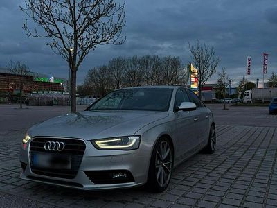 Gebraucht Audi A4 Ambiente 120 PS (88 kW) 2012 Grau Limousine