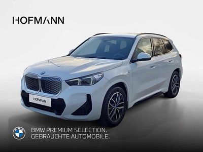 Gebraucht BMW iX1 M Sport 225 kW (306 PS) 2025 Alpinweiß uni SUV