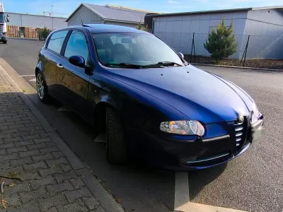 Gebraucht Alfa Romeo 147 150 PS (110 kW) 2003 Blau Kleinwagen