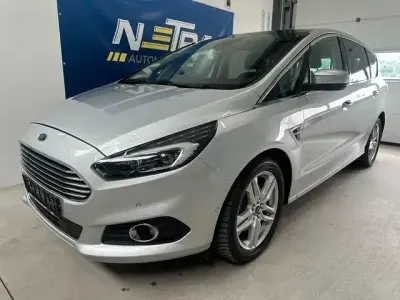 Usata Ford S-MAX Titanium 150 CV (110 kW) 2018 Argento Monovolume