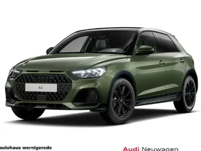 Nuova Audi A1 Ambiente 116 CV (85 kW) 2026 Verde SUV