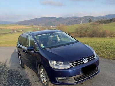 Gebraucht VW Sharan Highline 150 PS (110 kW) 2019 Blau Van / Kleinbus
