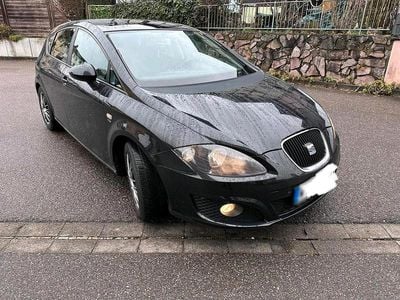 Usata Seat Leon 125 CV (91 kW) 2010 Nero Utilitaria
