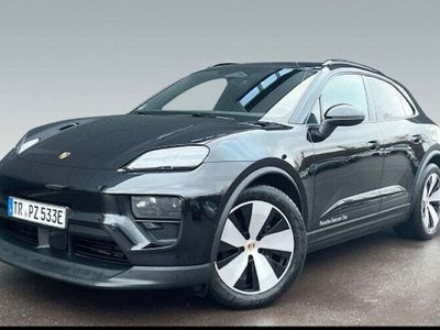 Porsche Macan 4 Electric