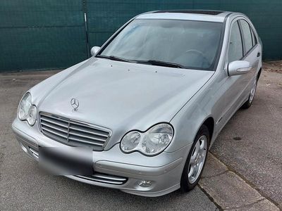 Gebraucht Mercedes C200 163 PS (119 kW) 2004 Silber Limousine