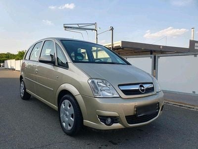 Gold Gebraucht 2007 Opel Meriva Van / Kleinbus | 1.950 € (Guter Preis)