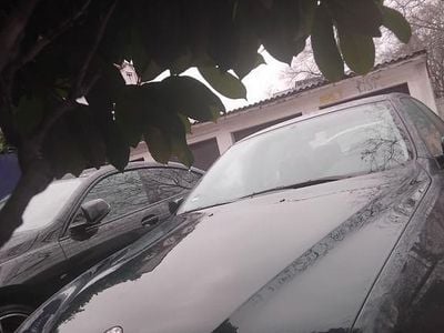 Grün Gebraucht 1997 BMW 523 Limousine | 1.900 € (Superpreis)