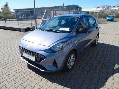 Neu Hyundai i10 63 PS (46 kW) 2025 Blau Kleinwagen