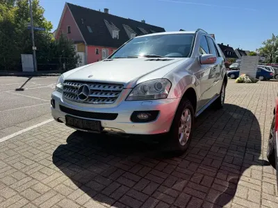 Gebraucht Mercedes ML280 190 PS (139 kW) 2008 Silber SUV