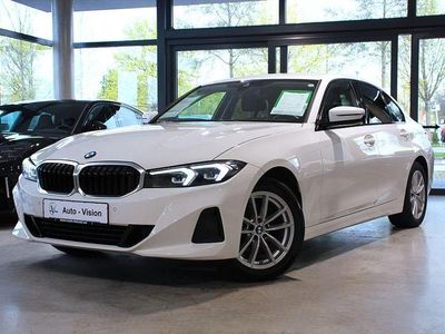 Gebraucht BMW 318 150 PS (110 kW) 2023 Weiß Limousine