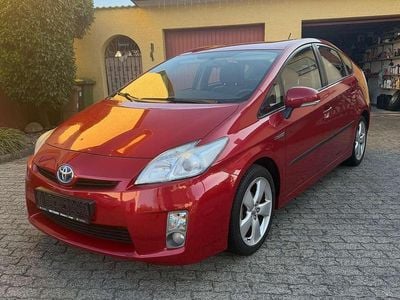 Second-hand Toyota Prius Life 99 CP (72 kW) 2009 Roșu Hatchback