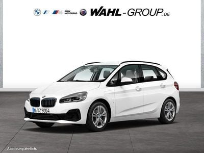 Gebraucht BMW 225 Active Tourer Advantage 224 PS (164 kW) 2019 Weiß Van / Kleinbus