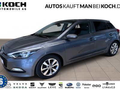 gebraucht Hyundai i20 I20Active 1.0 Passion PDC RFK PANO NAVI SHZ KLIMA Tempomat LM-Felgen