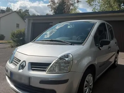 Gebraucht Renault Modus 75 PS (55 kW) 2007 Silber Van / Kleinbus