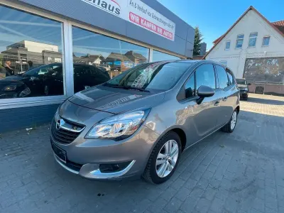 Gebraucht Opel Meriva Style 140 PS (102 kW) 2015 Braun Van / Kleinbus