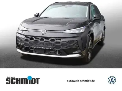Neu VW T-Roc Life 150 PS (110 kW) 2026 Grenadillschwarz metallic SUV