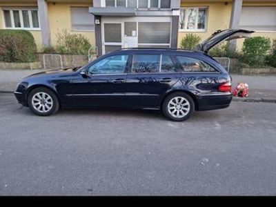 Mercedes E280