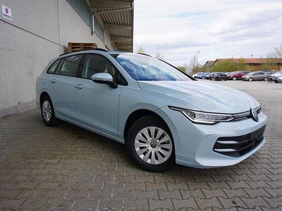Crystal ice blau Neu 2025 VW Golf VIII Kombi | 29.795 € (Superpreis)