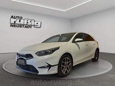 Gebraucht Kia Ceed 160 PS (117 kW) 2024 Weiß Kleinwagen