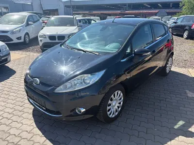 Usata Ford Fiesta Titanium 82 CV (60 kW) 2009 Nero Utilitaria