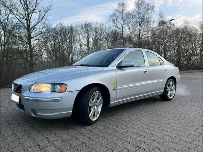 Gebraucht Volvo S60 Summum 170 PS (125 kW) 2005 Silber Limousine