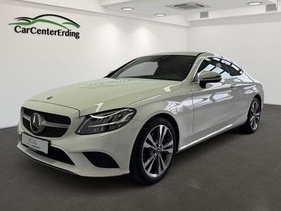 Gebraucht Mercedes C300 AMG 245 PS (180 kW) 2023 Weiß Coupé