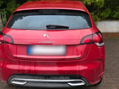 Gebraucht Citroën DS4 So Chic 120 PS (88 kW) 2012 Rot Kleinwagen