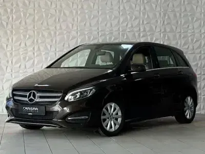Usata Mercedes B220 184 CV (135 kW) 2015 Nero Monovolume