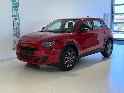 Nouă Fiat 600 110 CP (80 kW) 2026 Roșu SUV