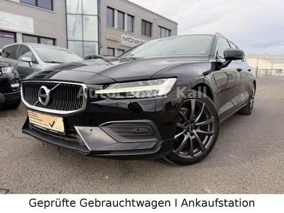 Schwarz Gebraucht 2018 Volvo V60 Momentum Kombi | 21.990 € (Fairer Preis)