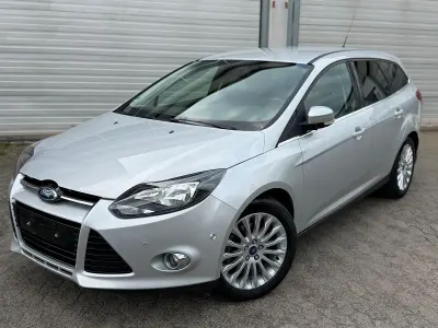 Gebraucht Ford Focus Titanium 150 PS (110 kW) 2012 Silber Kombi