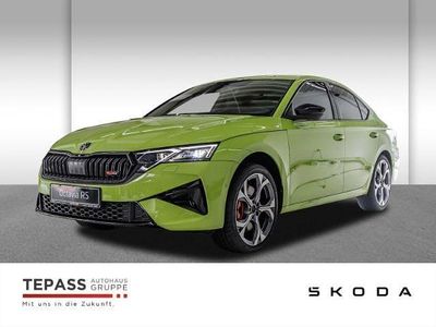 Usata Skoda Octavia RS 265 CV (194 kW) 2025 Verde Berlina