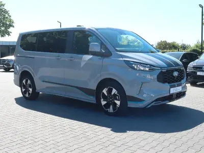 Gebraucht Ford Tourneo Sport 170 PS (125 kW) 2025 Grau Van / Kleinbus