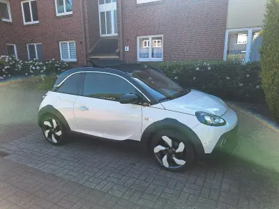 Gebraucht Opel Adam Rocks 116 PS (85 kW) 2016 Weiß Kleinwagen