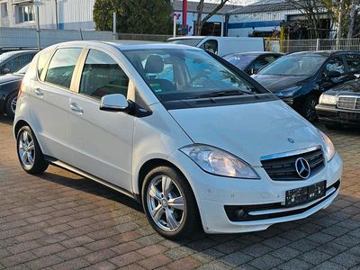 Weiß Gebraucht 2010 Mercedes A160 Limousine | 1.690 € (Guter Preis)