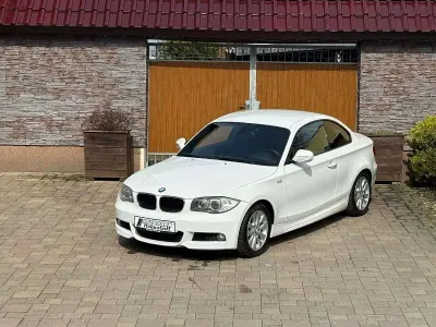 Gebraucht BMW 120 Coupé Advantage 170 PS (125 kW) 2010 Alpinweiss iii Coupé