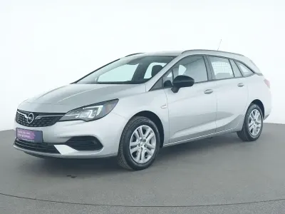 Usata Opel Astra Edition 110 CV (80 kW) 2022 Argento Utilitaria