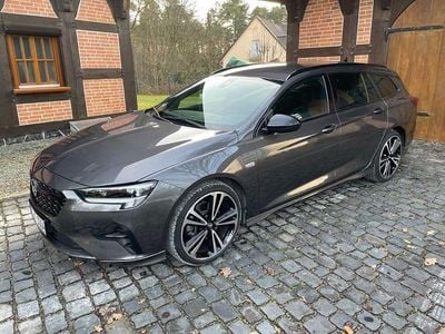Grau Gebraucht 2022 Opel Insignia OPC Kombi | 21.500 € (Guter Preis)