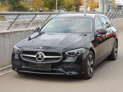 Gebraucht Mercedes C300 Avantgarde 265 PS (194 kW) 2022 Unischwarz Kombi