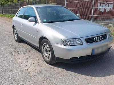 Usata Audi A3 125 CV (91 kW) 2001 Argento Utilitaria