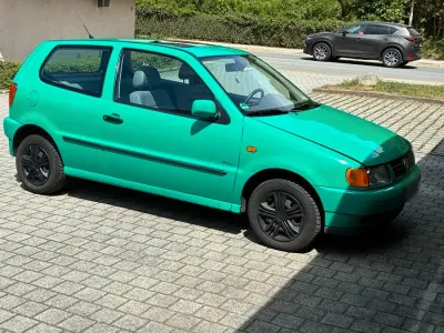 Gebraucht VW Polo 75 PS (55 kW) 1997 Grün Kleinwagen