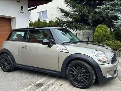 Usado Mini Cooper S 174 HP (127 kW) 2007 Cinzento Citadino